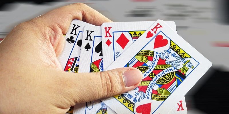 दक्षिण की ओर जाना कई खिलाड़ियों वाला खेल है